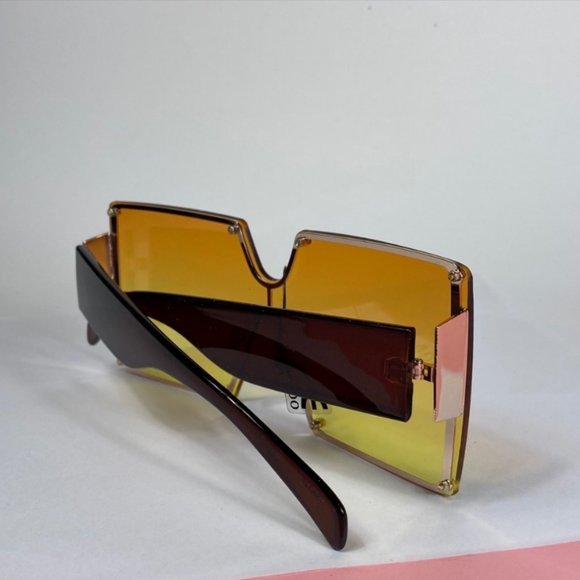 Oversized Square Sunglasses - Picture 4 of 8